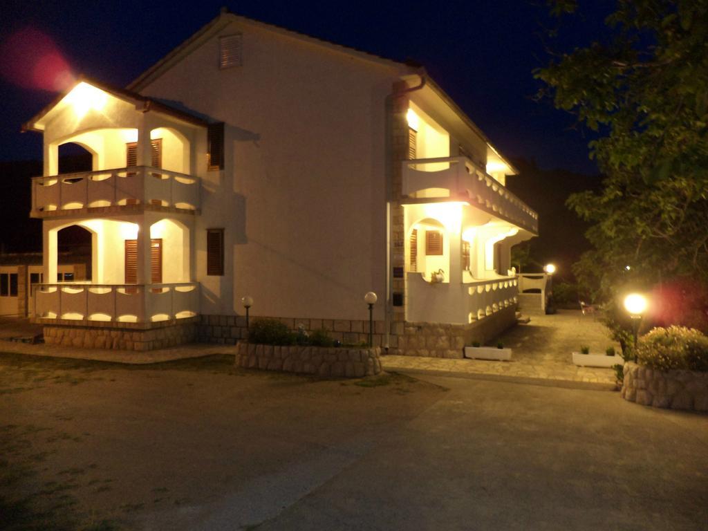 Apartments Vesna Kampor Exterior foto